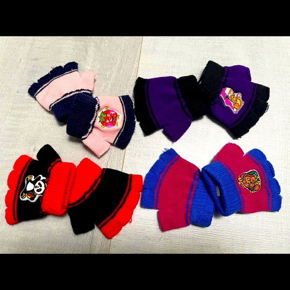 4 pcs for $6 or $2/set. Different Designs/Colours Kids Gloves Open Finger NEW - Picture 3 of 9